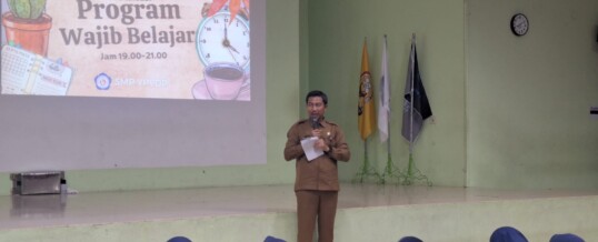 SMP Vidatra Bontang Terima Kunjungan Kepala Dinas Pendidikan, Sosialisasikan Program Wajib Belajar Malam